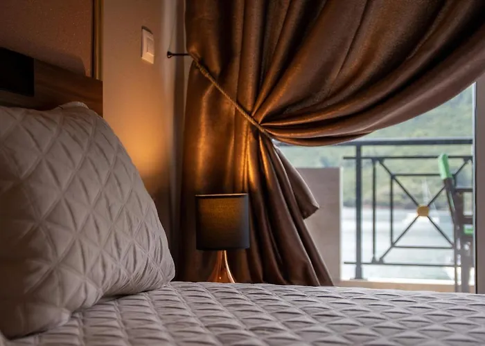 迪奥吉尼斯公寓 * 库佛斯港