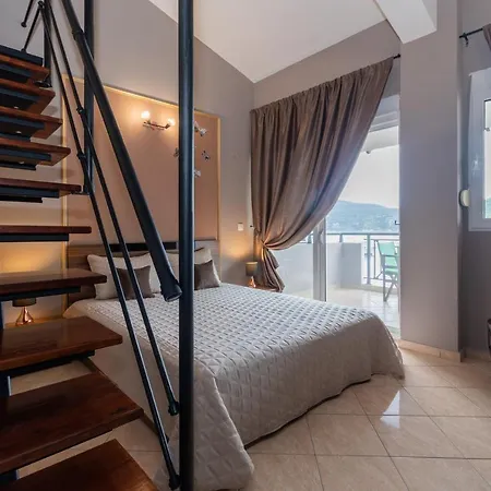 Diogenis Apartment *