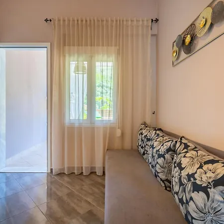 Apartament Diogenis Porto Koufo